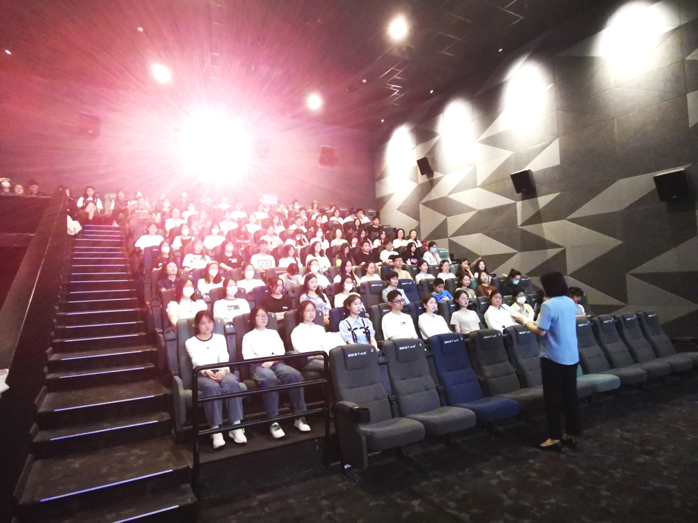 7ac54aaf8c8943978c4e65343c673157.jpg 7ac54aaf8c8943978c4e65343c673157.jpg